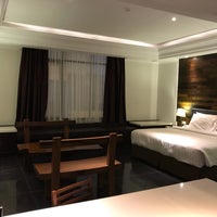 Review Emilia Hotel by Amazing