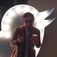 Photo taken at Twitter Sydney by Phill F. on 4/27/2016