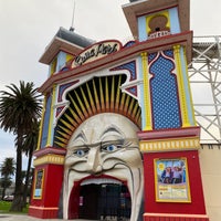 Photo taken at Luna Park Melbourne by つーつー on 6/26/2021