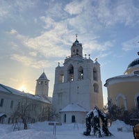 Photo taken at Звонница с церковью Богоматери Печерской by Artemiy P. on 1/2/2022