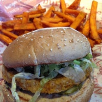 Photo taken at Red Robin Gourmet Burgers and Brews by Rob J. on 1/9/2013