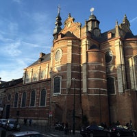 Photo taken at Église Notre-Dame aux Riches Claires / Onze-Lieve-Vrouw-ter-Rijke-Klarenkerk by Pascale U. on 12/28/2015