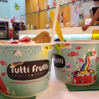 Photo taken at Tutti Frutti by Lili S. on 7/9/2014