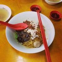 Photo taken at AMK Hainanese Abalone Minced Meat Noodle by François M. on 5/8/2013