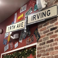 Das Foto wurde bei SF Hole In The Wall Pizza von KAllyn am 12/13/2018 aufgenommen