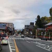 Photo taken at 祇園交差点 by あおば on 4/3/2022