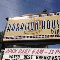 Das Foto wurde bei Harrison House Diner von Harrison House Diner am 6/13/2016 aufgenommen