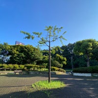 Photo taken at 幕張西2丁目緑地 by TT _. on 6/15/2023