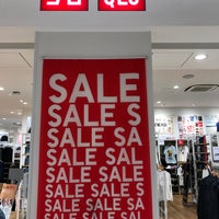 Photo taken at UNIQLO by TT _. on 8/12/2017