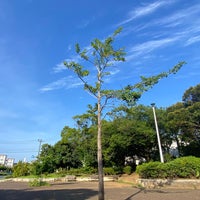 Photo taken at 幕張西2丁目緑地 by TT _. on 6/20/2023