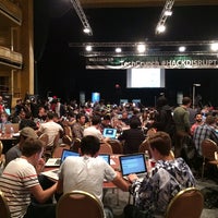 Photo taken at TechCrunch Disrupt Hackathon #hackdisrupt by Dmitry S. on 5/3/2014