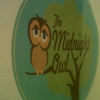 Foto tirada no(a) The Midnight Owl Snack &amp;amp; Study Cafe por Christine N. em 5/24/2013