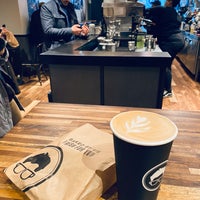 Photo taken at Gregorys Coffee by Aree A. on 1/22/2020