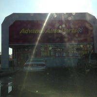 Photo taken at Advance Auto Parts by Raul C. on 11/11/2012