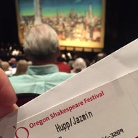 รูปภาพถ่ายที่ Oregon Shakespeare Festival โดย Jazmin H. เมื่อ 10/10/2015