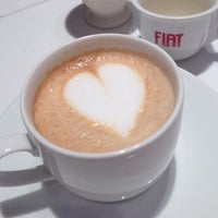 Photo taken at FIAT CAFFÉ by さおちゃ ＊. on 12/26/2012