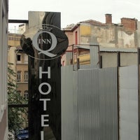 Photo taken at Q Inn Hotel Old City by Kavi R. on 9/19/2012