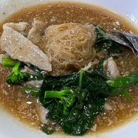Foto scattata a Rleaw Noodle da Siam P. il 11/15/2023