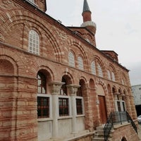 Photo taken at Molla Gürani Camii by Ayten on 4/28/2021