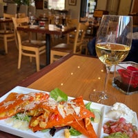 1/10/2022 tarihinde Kittie F.ziyaretçi tarafından LiLLiES Restaurant &amp;amp; Bar'de çekilen fotoğraf