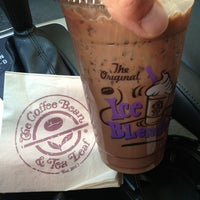 Photo taken at The Coffee Bean &amp;amp; Tea Leaf by R C. on 10/4/2014