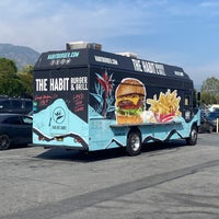 Photo taken at The Habit Burger Grill by R C. on 4/4/2022