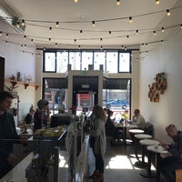 2/7/2019 tarihinde R C.ziyaretçi tarafından Lavender &amp;amp; Honey Espresso Bar'de çekilen fotoğraf