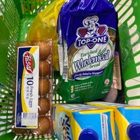 Photo taken at NTUC Fairprice by R C. on 5/30/2020