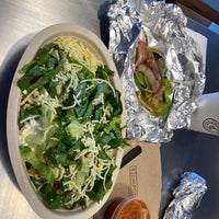 Photo taken at Chipotle Mexican Grill by R C. on 9/21/2019