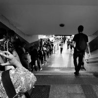 Photo taken at MetrôRio - Botafogo Station by Luiz Cláudio L. on 6/27/2023