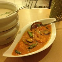 Photo taken at Thai Food Station by Diana G. on 9/21/2012