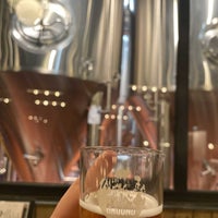 Foto tomada en Stomping Ground Brewery &amp;amp; Beer Hall  por Jeff C. el 8/11/2022