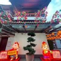 Photo taken at Buddha Tooth Relic Temple &amp;amp; Museum by Shawn N. on 1/22/2024