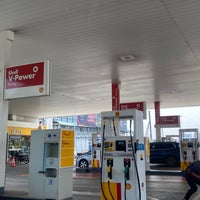 Photo taken at Shell by Chng318 on 1/21/2021