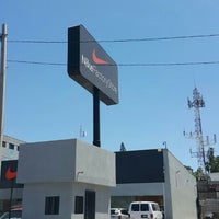 nike macroplaza tijuana