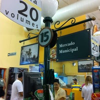 2/1/2013 tarihinde Vivi C.ziyaretçi tarafından Savegnago Supermercados'de çekilen fotoğraf