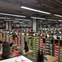 DSW Designer Shoe Warehouse - Greenwich Village - Нью-Йорк, NY