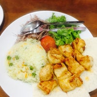 Das Foto wurde bei İstanbul Doner Kebab von Rana A. am 9/24/2017 aufgenommen