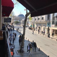 Photo taken at Simit Sarayı by Ömer K. on 4/26/2017