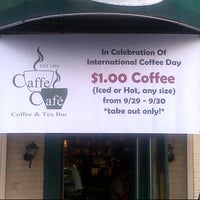 รูปภาพถ่ายที่ Caffe Cafe โดย Mike S. เมื่อ 9/30/2012