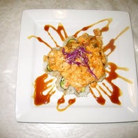 Photo taken at Hanabi Sushi Bar by Luis A. on 10/8/2012