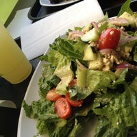 Das Foto wurde bei Greenspot Salad Company von John T. am 10/3/2012 aufgenommen