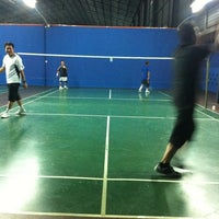 Stakan badminton court