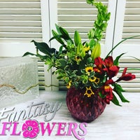Foto scattata a Fantasy Flowers da Nancy W. il 4/13/2018