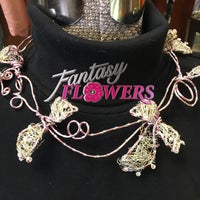 4/13/2018 tarihinde Nancy W.ziyaretçi tarafından Fantasy Flowers'de çekilen fotoğraf