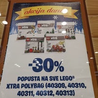 Photo taken at LEGO Store - Arena, Zagreb by Gábor N. on 12/4/2018