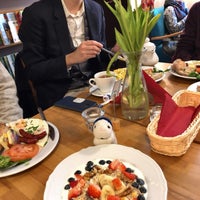 Photo taken at Shabby Chic Coffee Bar by こだま 東. on 3/10/2019