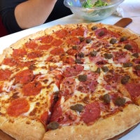 Foto diambil di Buba&amp;#39;s Delicious Pizza Galeana oleh Marco Polo pada 12/23/2014