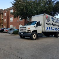 Photo taken at Texas Move-It - Houston Movers by Jackie B. on 12/27/2016