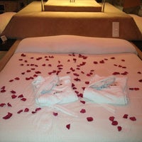 Photo taken at Essence Suites - Romantic Getaway Hotel | Orland Park by Nicole P. on 3/17/2013